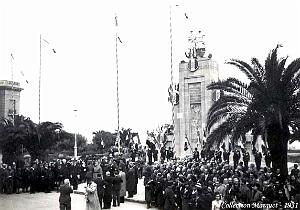 FM aa- 044- Monument aux morts